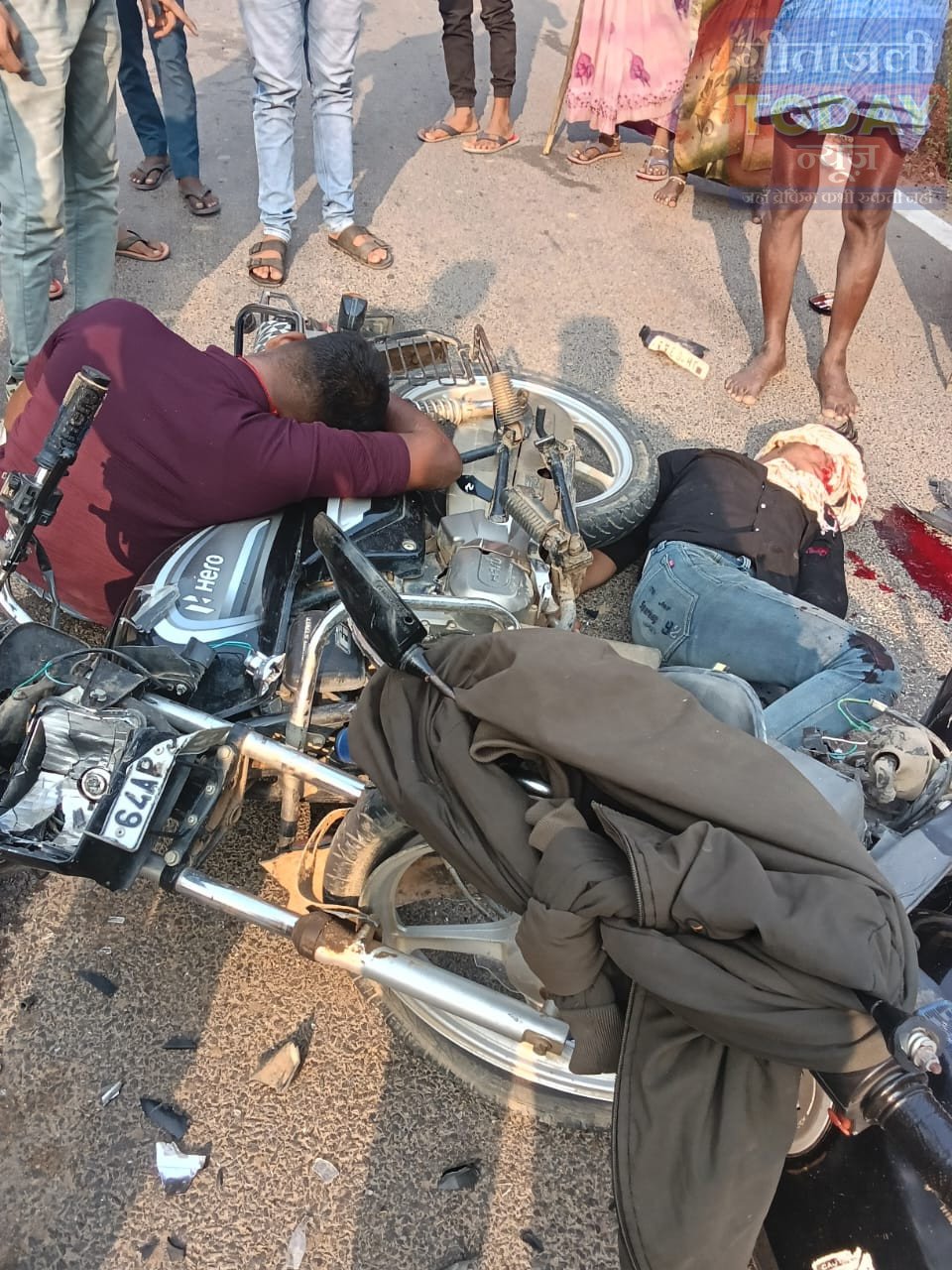 राजघाटी में दो बाइकों की आमने-सामने टक्कर:दो युवक गंभीर रूप से घायल