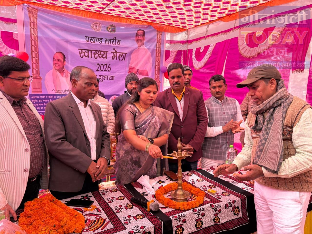 प्रखंड स्तरीय स्वास्थ्य मेला में महिला मरीजों की उमड़ी भारी भीड़, सैकड़ों ने उठाया निःशुल्क जांच व उपचार का लाभ