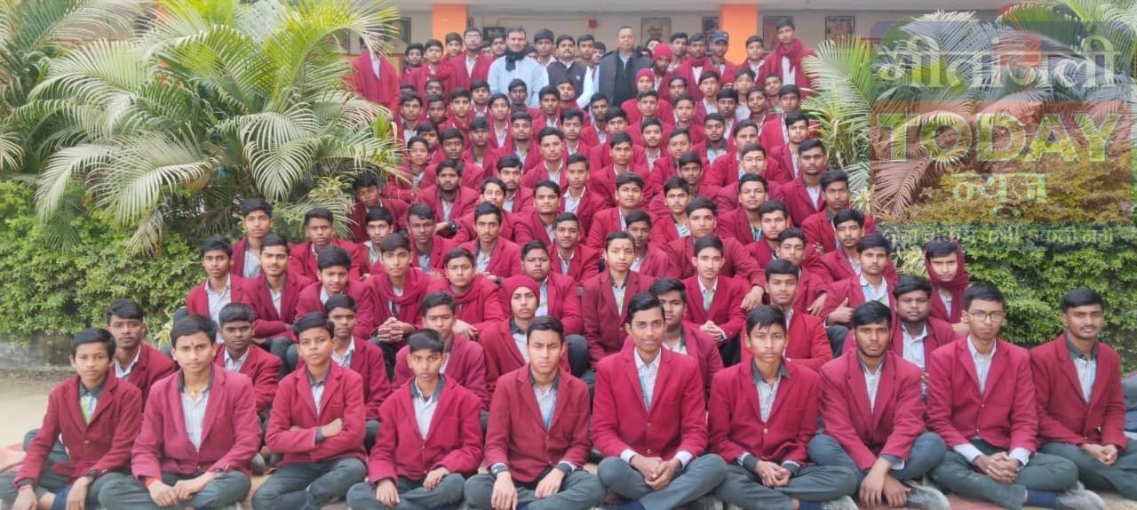 सरस्वती विद्या मंदिर में कक्षा दशम का स्नेह मिलन सह विदाई समारोह संपन्न