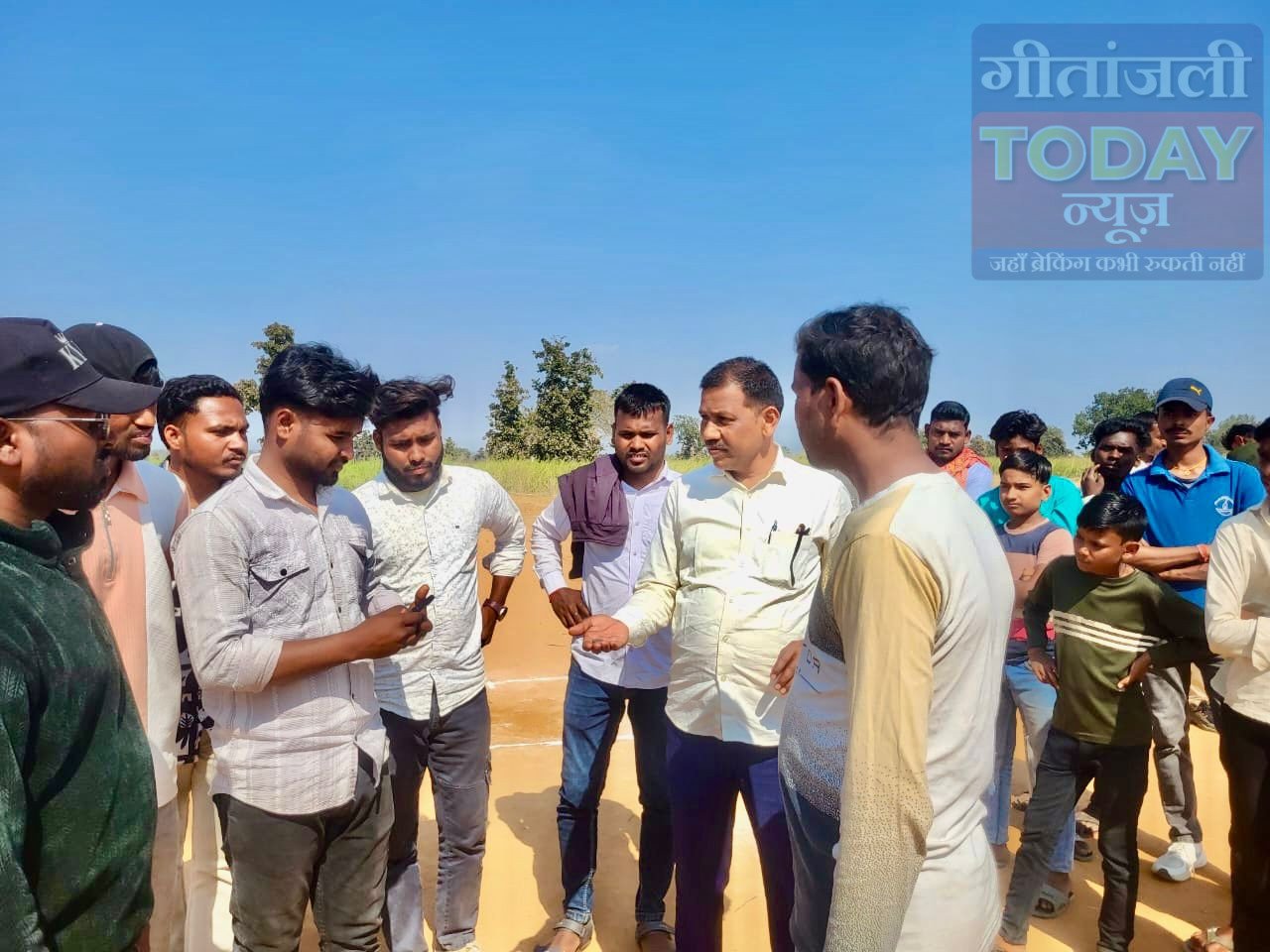 रारो स्टेडियम में क्रिकेट का रोमांच, गेरुआ ने लगातार दो जीत से सेमीफाइनल में बनाई जगह