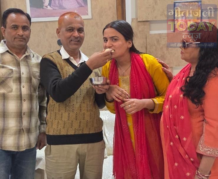 झारखंड हाई कोर्ट में असिस्टेंट सेक्शन ऑफिसर बनी स्वर्णिम सिंह, कांडी क्षेत्र में खुशी की लहर