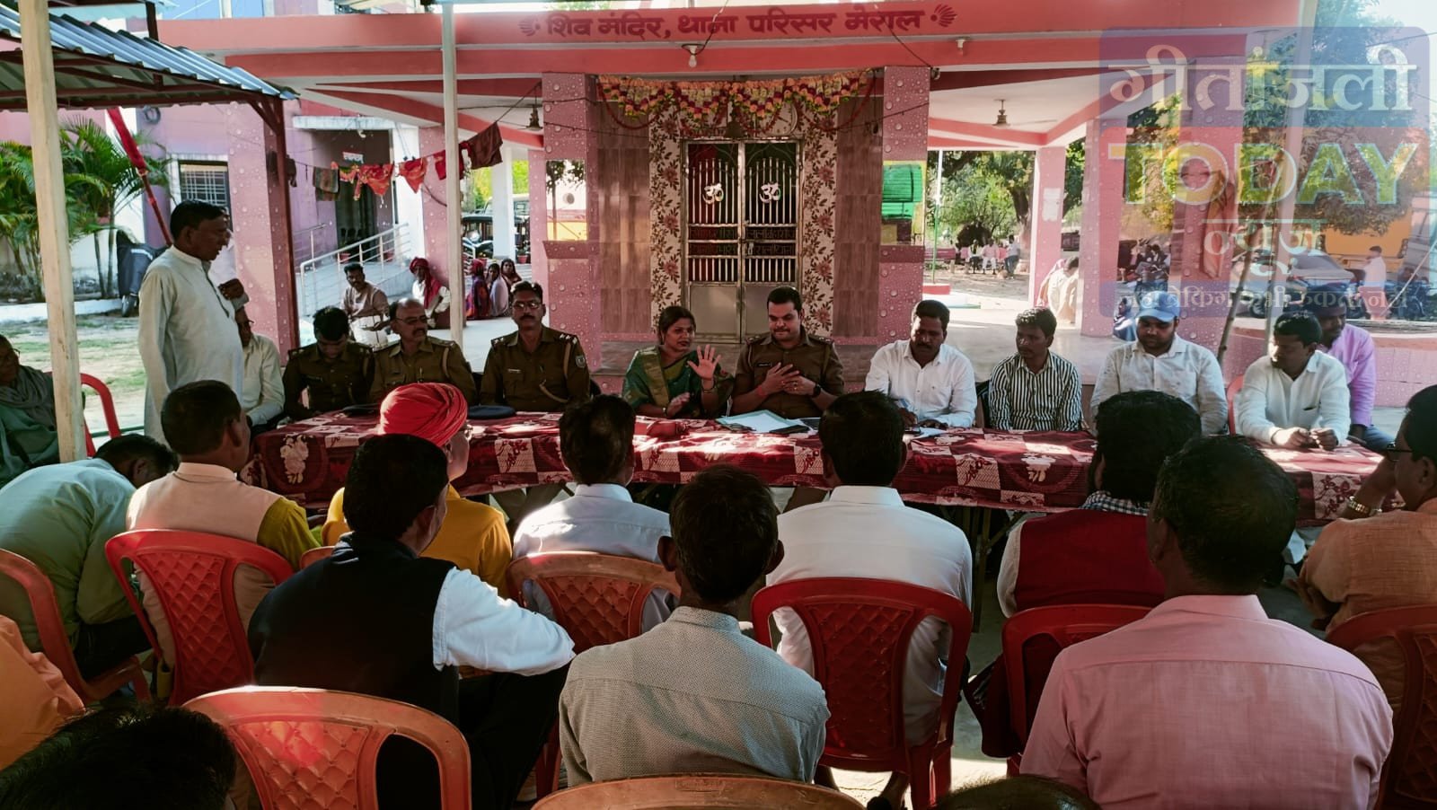 शांति समिति की बैठक: सौहार्द से पर्व मनाने का आह्वान, सड़क सुरक्षा और बच्चा चोरी की अफवाहों पर जागरूकता