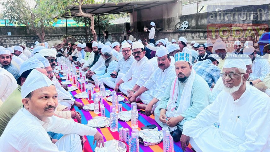 नगर गढ़ में भव्य दावत-ए-इफ्तार, हजारों लोगों ने दिया भाईचारे और सौहार्द का संदेश 