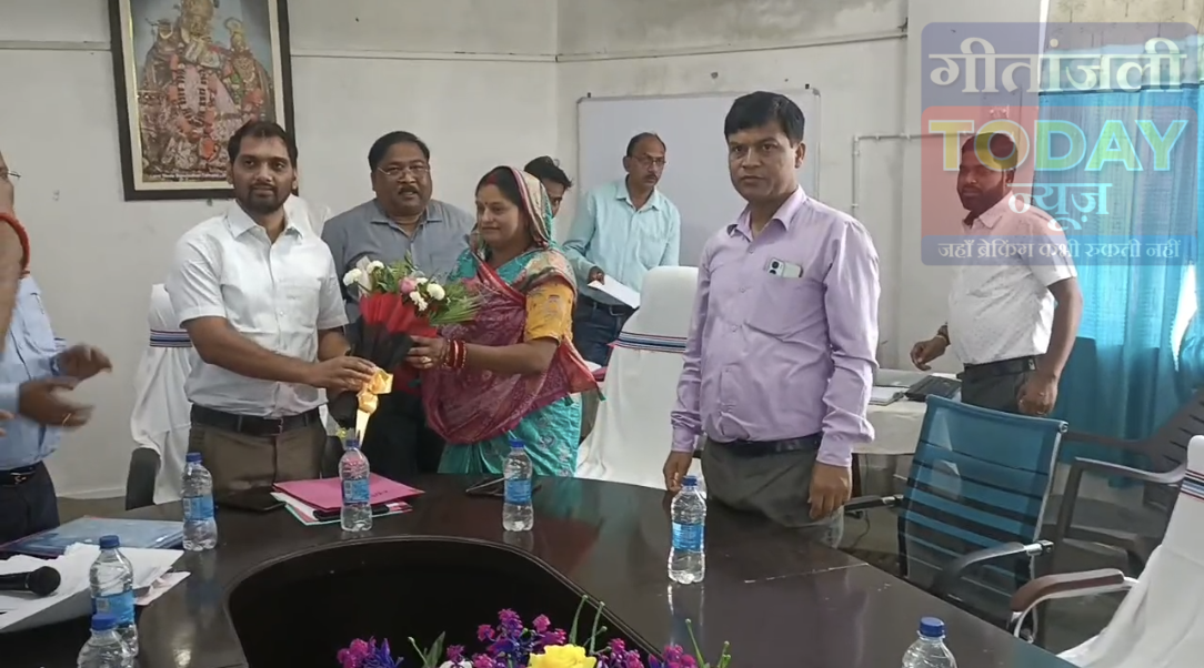 साधना देवी ने ली शपथ, बंशीधर नगर में विकास की नई उम्मीद