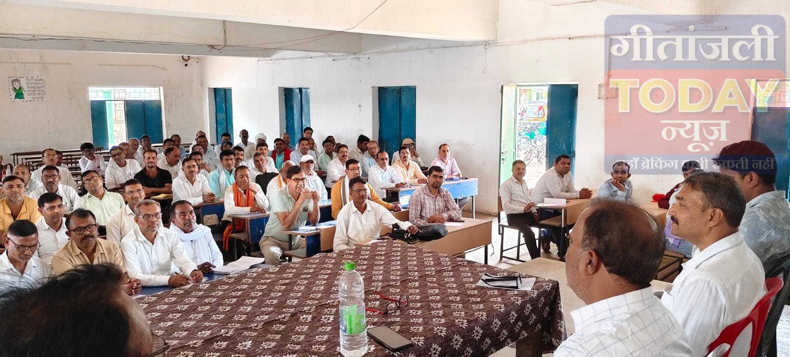 समय पर आएं शिक्षक, लापरवाही पर रुकेगा वेतन: बीईईओ