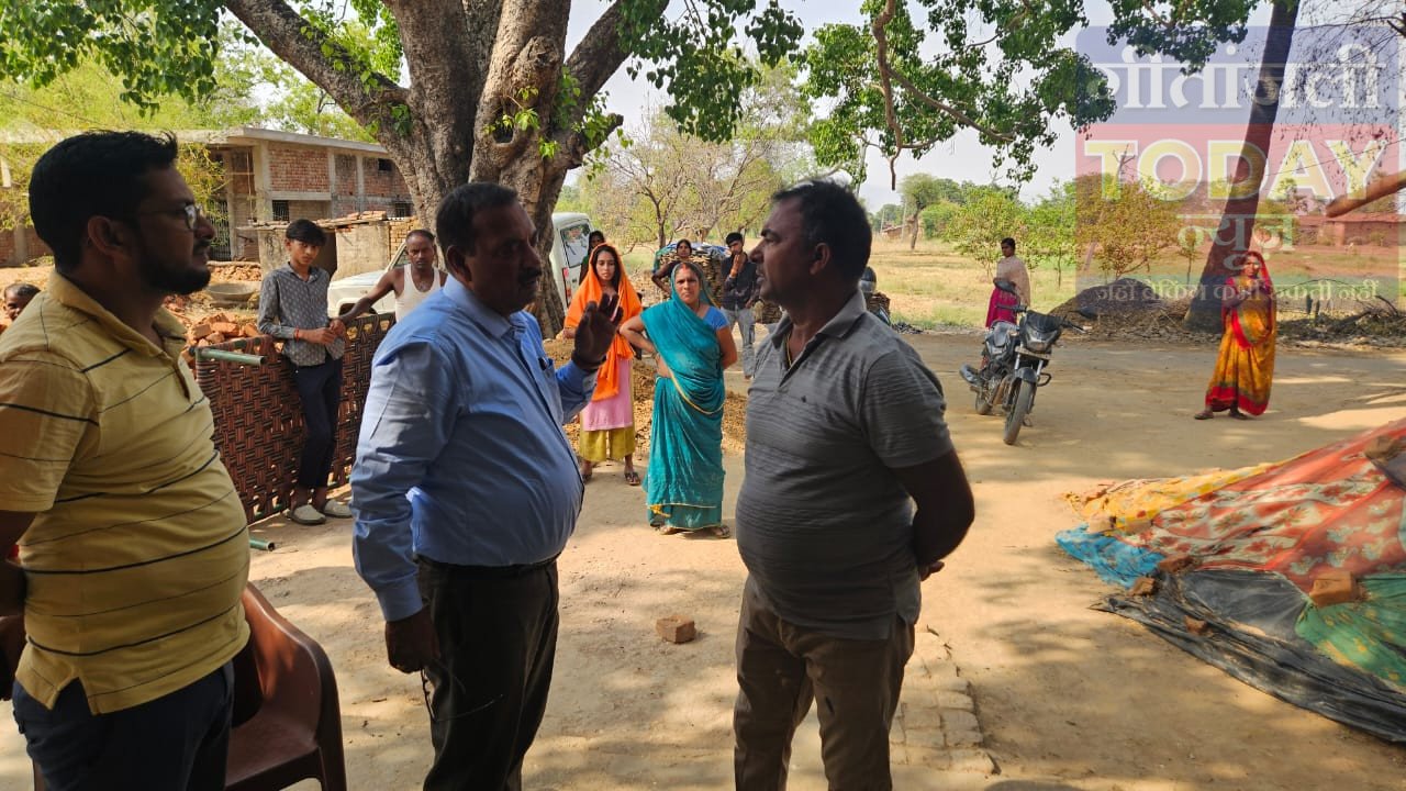 आंगनबाड़ी केंद्र पर कब्जा बवाल: सेविका की गुहार, 48 घंटे में हटाने का अल्टीमेटम!