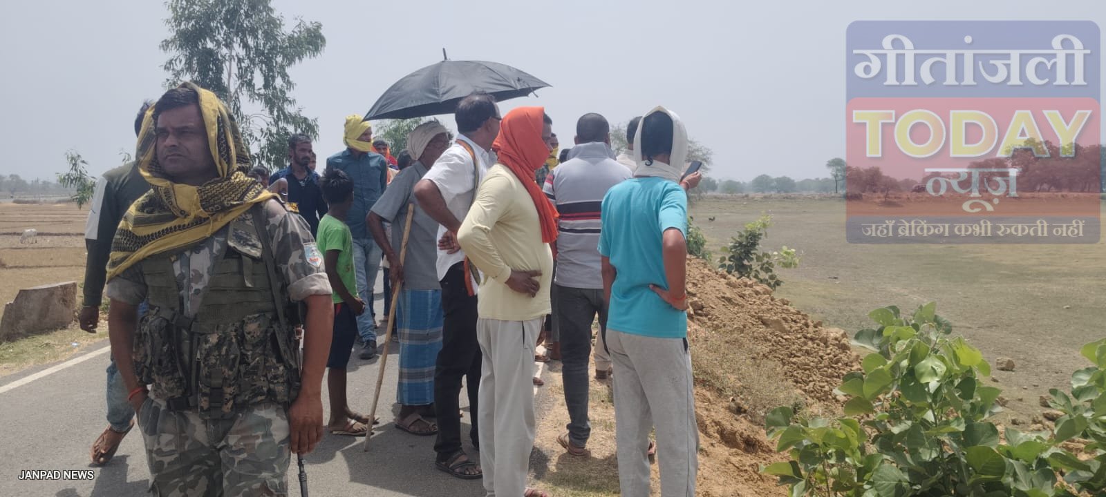 तालाब की जमीन माफियाओं द्वारा किया जा रहा है मिट्टी भराकर कब्जे का प्रयास