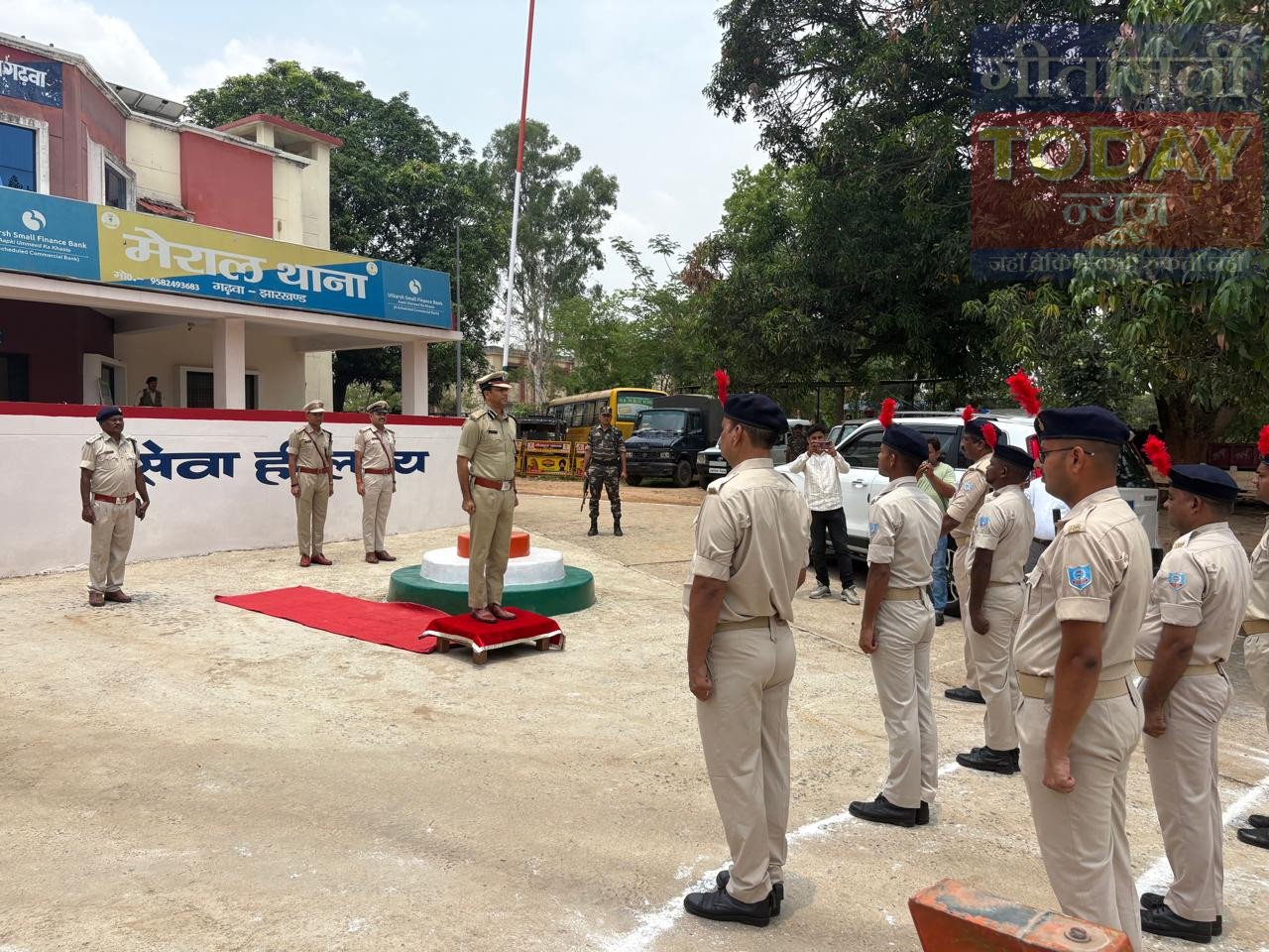 मेराल थाना पहुंचे डीआईजी किशोर कौशल, पुलिस व्यवस्था का लिया जायजा