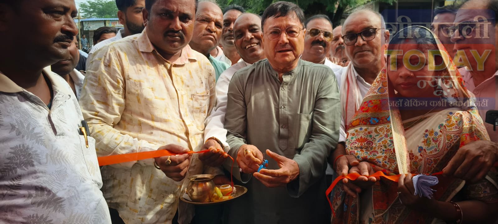 श्री बंशीधर नगर में डिज्नीलैंड मेले का शुभारंभ, बड़े राजा ने फीता काटकर किया उद्घाटन