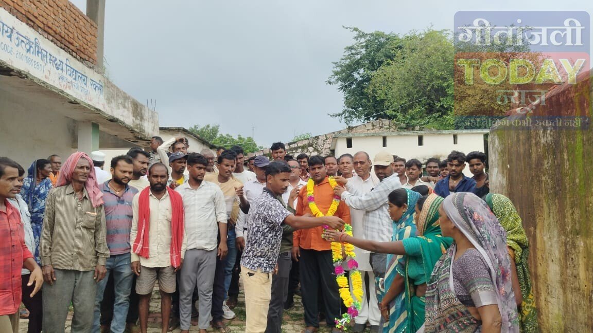 रक्सी स्कूल में प्रबंधन समिति का पुनर्गठन, अनिल साव बने अध्यक्ष