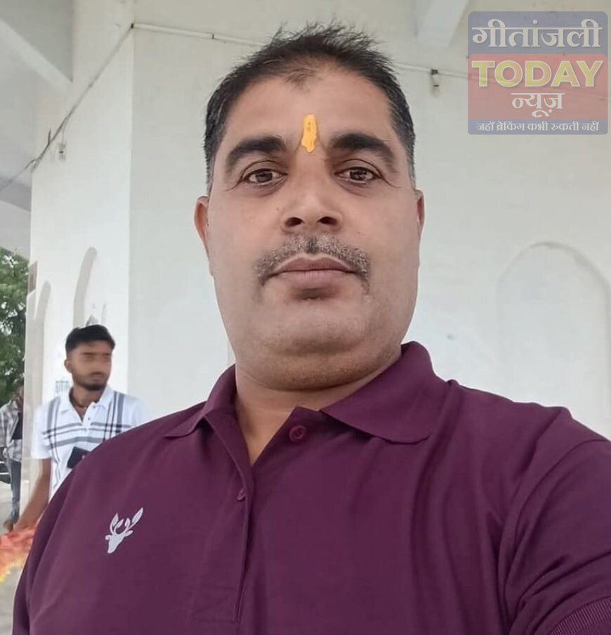 कैंटीन संचालक दया पांडेय की संदिग्ध स्थिति में मौत, सांप निकलने की घटना से जुड़ रही आशंका